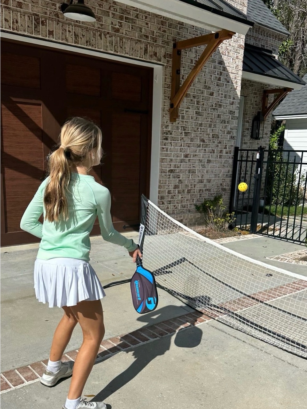 Girls Ivivva mint green top